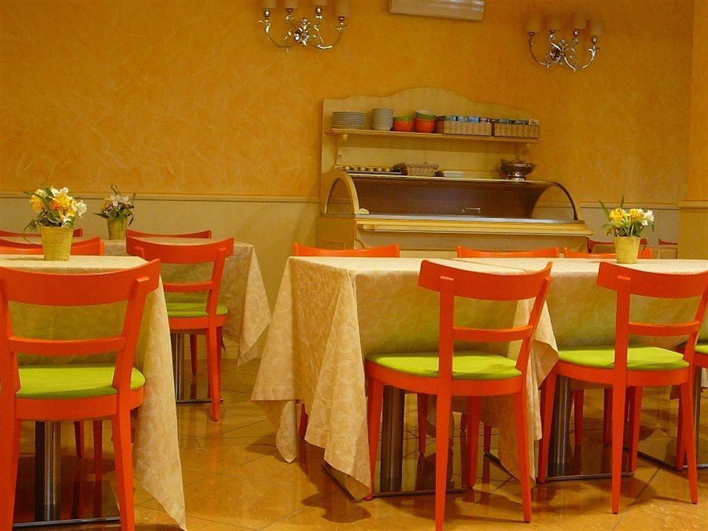 Hotel Matteotti Vercelli Dış mekan fotoğraf